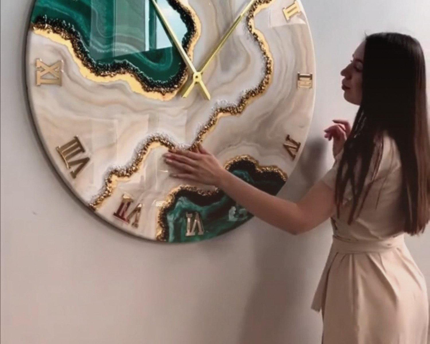 Resin Wall Art: 3D Epoxy Designs & DIY Tutorials
