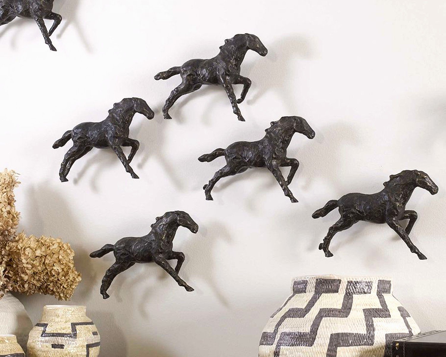 Metal Horse Wall Art: Sculptural Equestrian Stallion